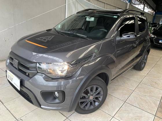 FIAT MOBI 1.0 EVO FLEX TREKKING MANUAL FIAT MOBI 1.0 EVO FLEX TREKKING MANUAL